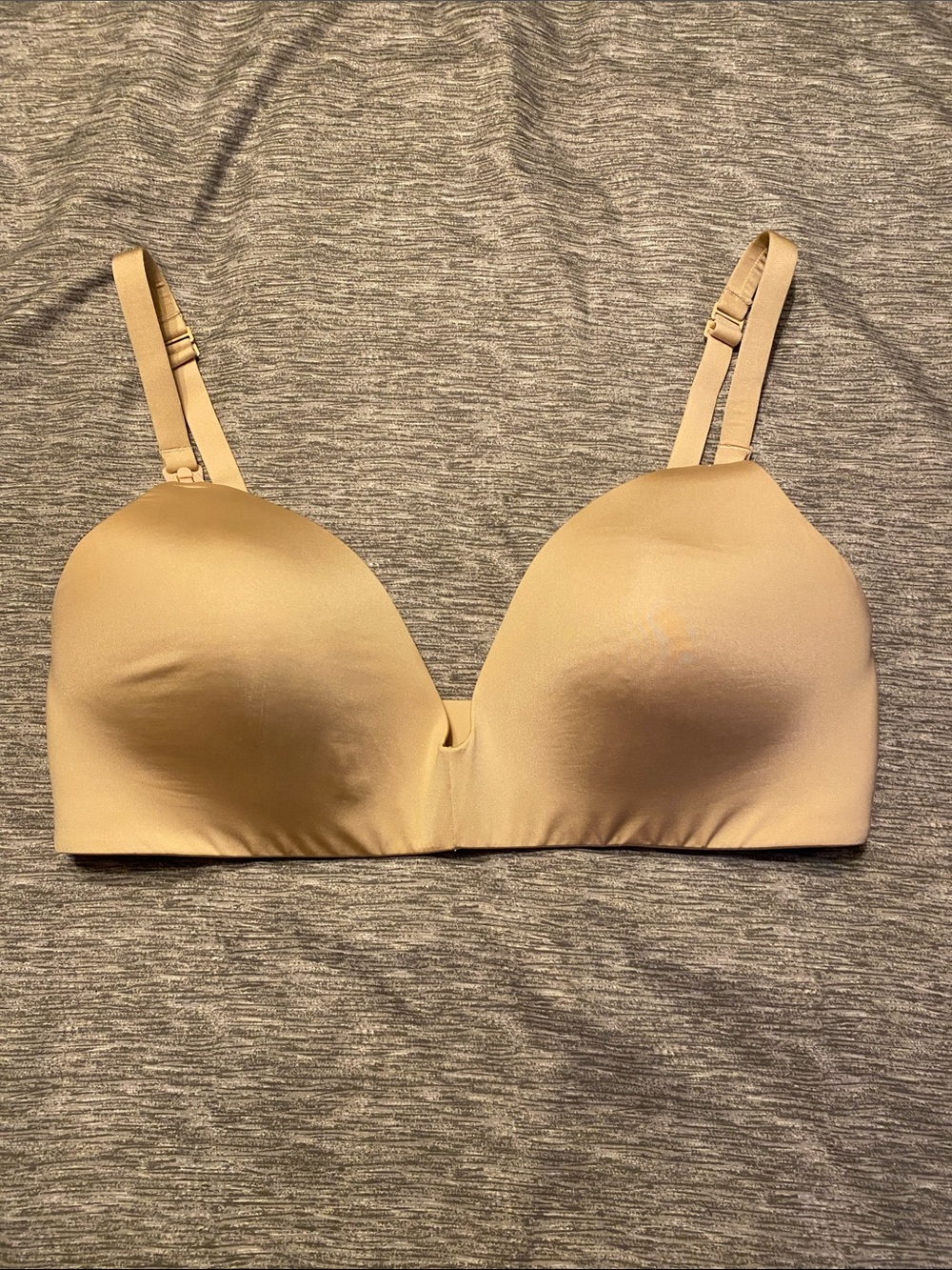 Skims Wireless Form Maternity T-Shirt Demi Nursing Bra Size 36D